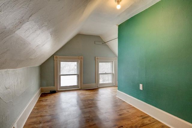 813 6TH AVENUE, Menominee, MI 49858