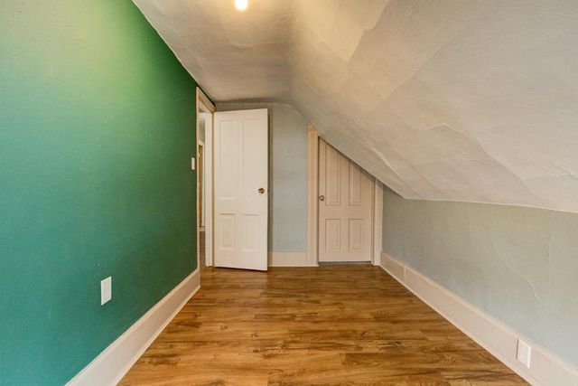 813 6TH AVENUE, Menominee, MI 49858