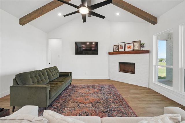 3008 Westfork Way, Springtown, TX 76082