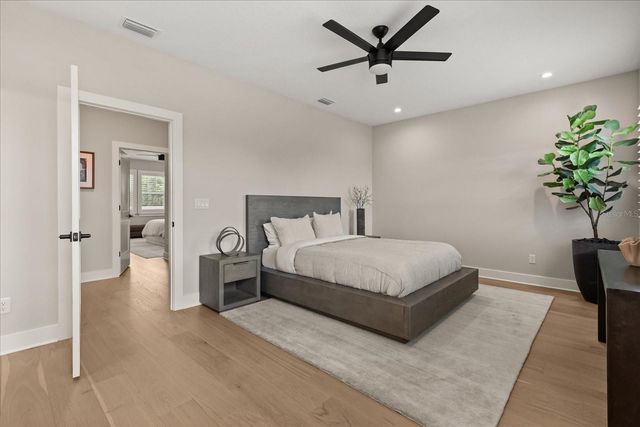 1077 MINNESOTA AVENUE, Winter Park, FL 32789