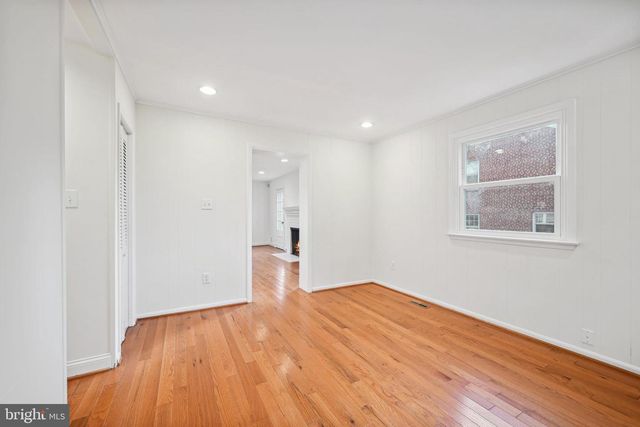 2711 ELNORA ST, Silver Spring, MD 20902