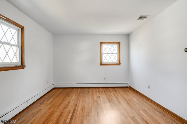 240 Ridge Rd, Cedar Grove Twp., NJ 07009