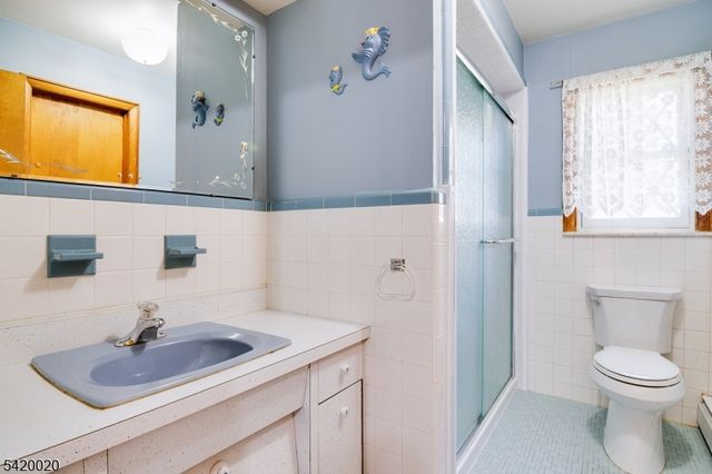 240 Ridge Rd, Cedar Grove Twp., NJ 07009