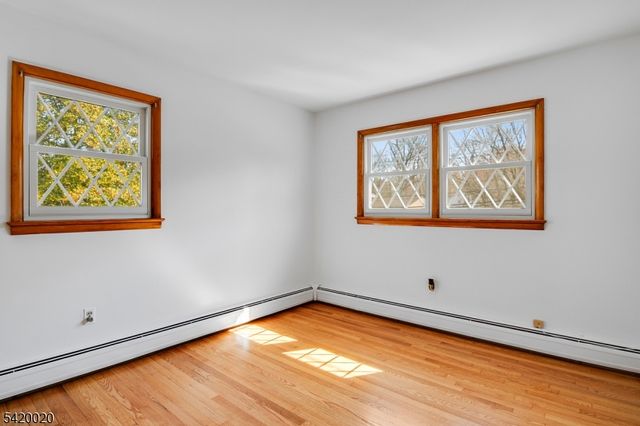 240 Ridge Rd, Cedar Grove Twp., NJ 07009