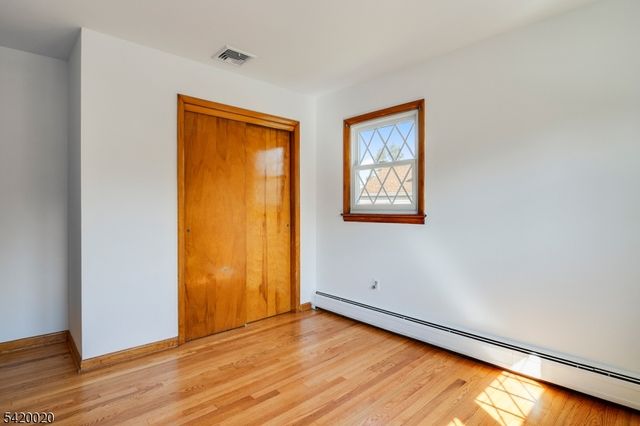 240 Ridge Rd, Cedar Grove Twp., NJ 07009