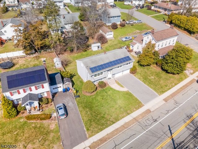240 Ridge Rd, Cedar Grove Twp., NJ 07009