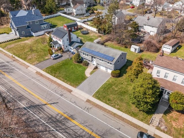 240 Ridge Rd, Cedar Grove Twp., NJ 07009