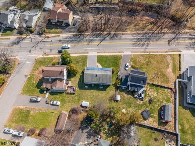 240 Ridge Rd, Cedar Grove Twp., NJ 07009