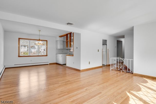 240 Ridge Rd, Cedar Grove Twp., NJ 07009
