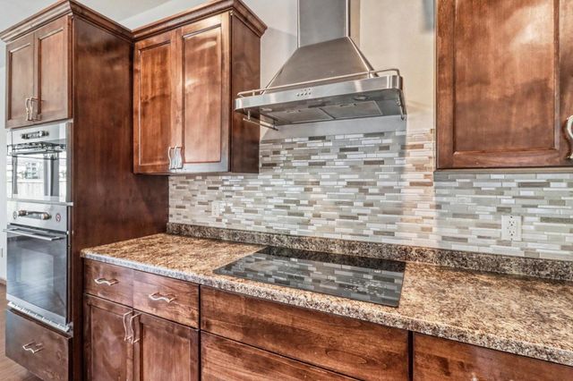 5001 44th Street S, Fargo, ND 58104