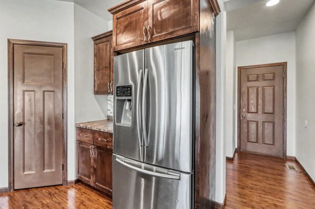 5001 44th Street S, Fargo, ND 58104