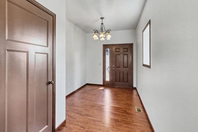 5001 44th Street S, Fargo, ND 58104