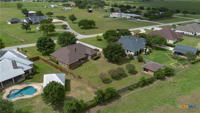 256 Kimbrough, Seguin, TX 78155