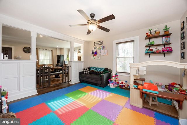 362 FRANKLIN ST, Quakertown, PA 18951