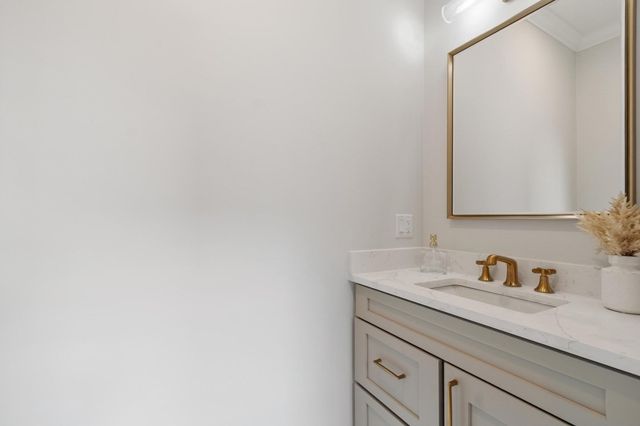 54 Cypress St. 54, Watertown, MA 02472
