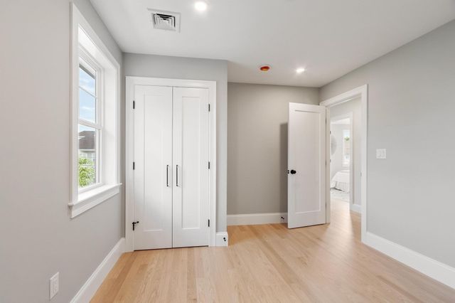 54 Cypress St. 54, Watertown, MA 02472