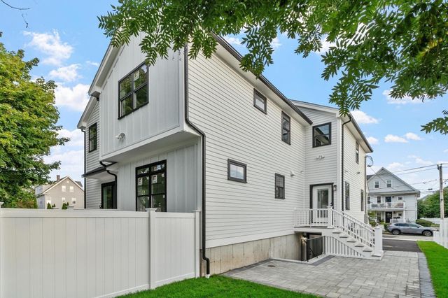 54 Cypress St. 54, Watertown, MA 02472