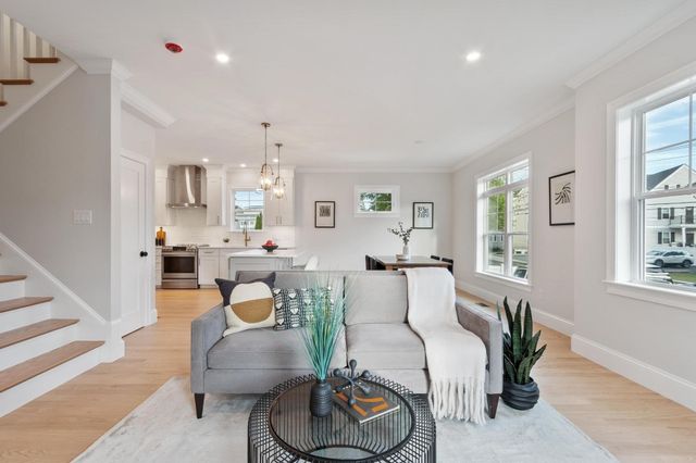 54 Cypress St. 54, Watertown, MA 02472