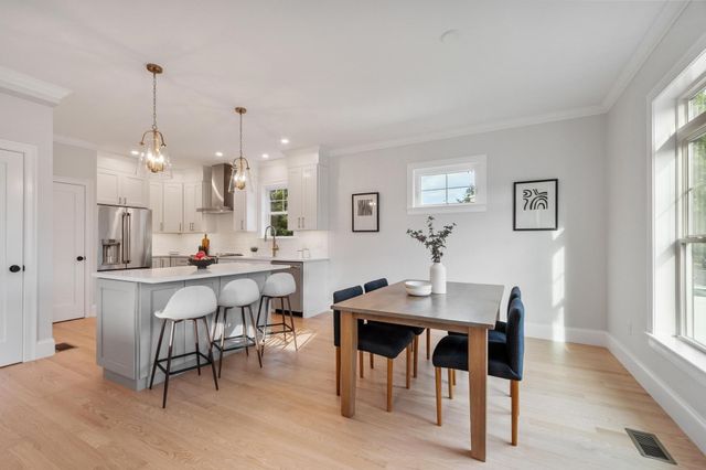 54 Cypress St. 54, Watertown, MA 02472