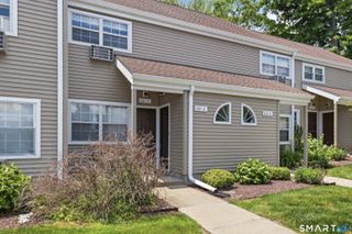 1221 Washington Street 8, Middletown, CT 06457
