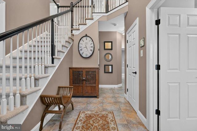 813 PRINCETON DR, Warrington, PA 18976