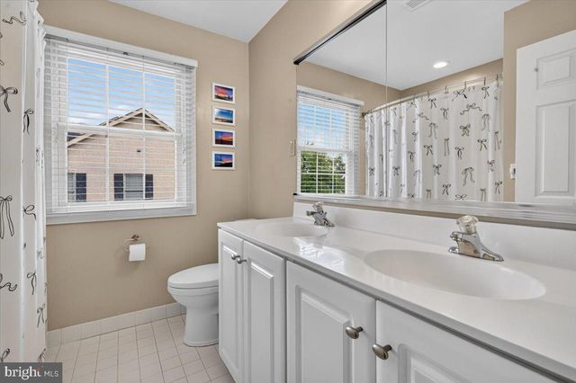 813 PRINCETON DR, Warrington, PA 18976
