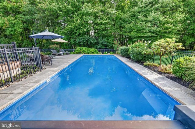 813 PRINCETON DR, Warrington, PA 18976