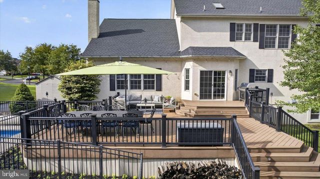 813 PRINCETON DR, Warrington, PA 18976
