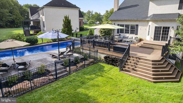 813 PRINCETON DR, Warrington, PA 18976
