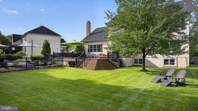 813 PRINCETON DR, Warrington, PA 18976