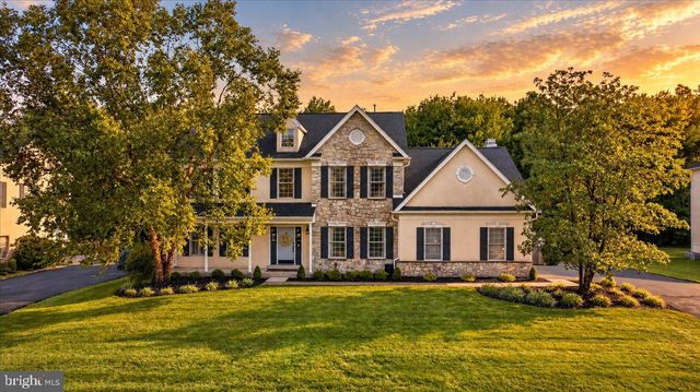 813 PRINCETON DR, Warrington, PA 18976