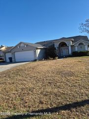 14186 Oak Knoll Street, Spring Hill, FL 34609