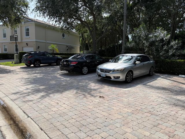 230 FORTUNA Drive, Palm Beach Gardens, FL 33410