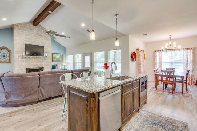 739 County Road 3696, Springtown, TX 76082