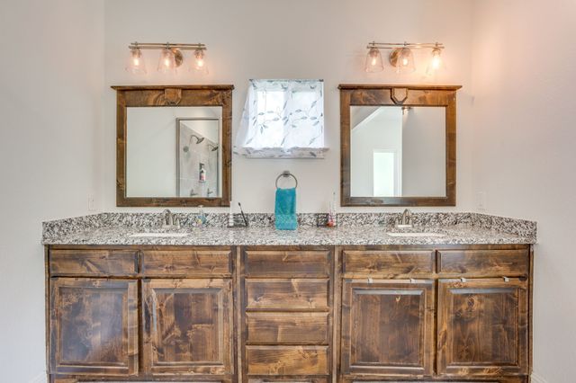 739 County Road 3696, Springtown, TX 76082
