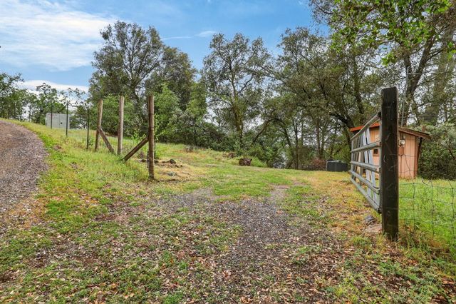 4290 Rancho Montes Dr, Placerville, CA 95667