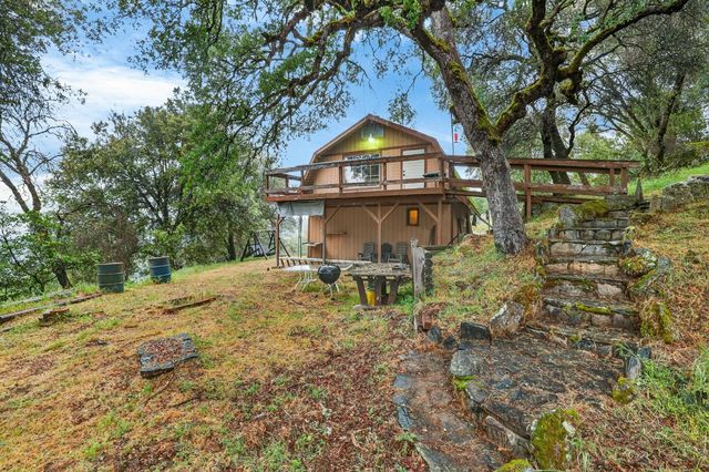4290 Rancho Montes Dr, Placerville, CA 95667