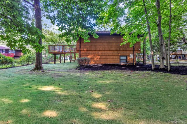 6 Arrow Lane, New City, NY 10956