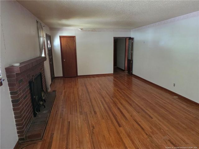 1427 Valencia Court, Fayetteville, NC 28303