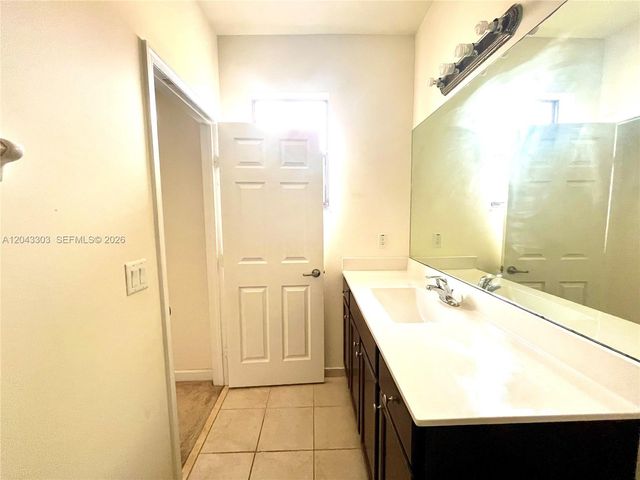 9271 W 33rd Lane 9271, Hialeah, FL 33018
