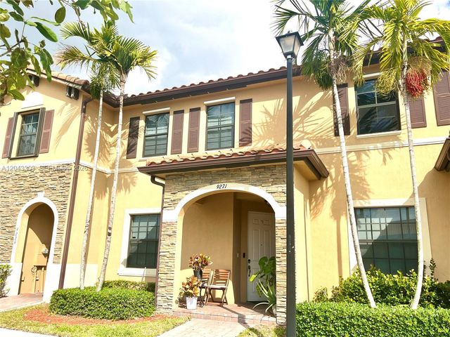 9271 W 33rd Lane 9271, Hialeah, FL 33018
