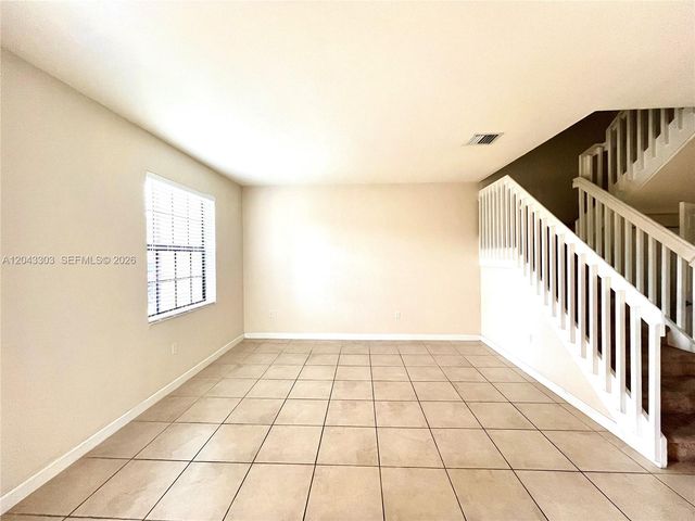 9271 W 33rd Lane 9271, Hialeah, FL 33018