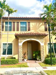 9271 W 33rd Lane 9271, Hialeah, FL 33018