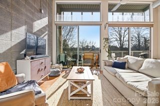 2116 McClintock Road 123, Charlotte, NC 28205