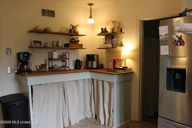 1444 Eastover Drive, Jackson, MS 39211