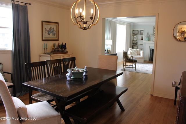 1444 Eastover Drive, Jackson, MS 39211