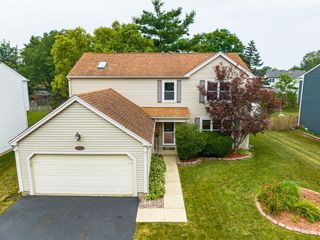 1324 Nantucket Court, Carol Stream, IL 60188