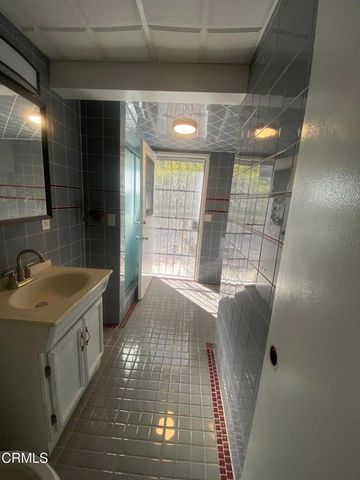 1308 Cedar Street, Santa Ana, CA 92707