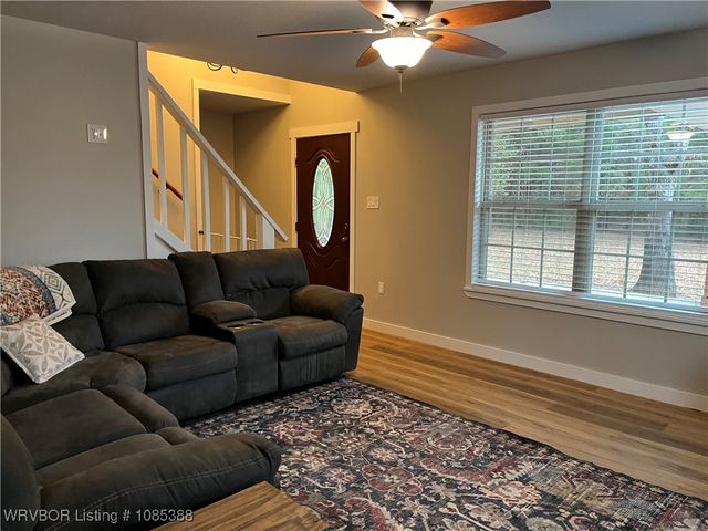 1006 D Fuller Avenue, Pocola, OK 74902