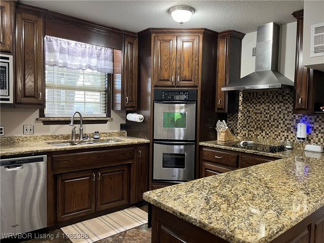 1006 D Fuller Avenue, Pocola, OK 74902